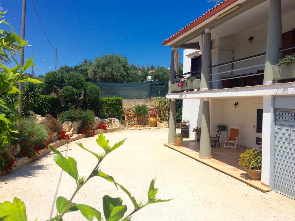 B&B All'Ombra Degli Ulivi Ostuni Luaran gambar